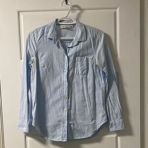 100% cotton light blue button up